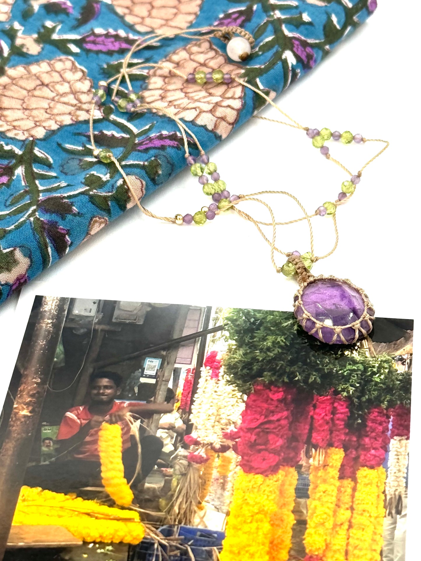 Collier ISHA - Élégance et Protection