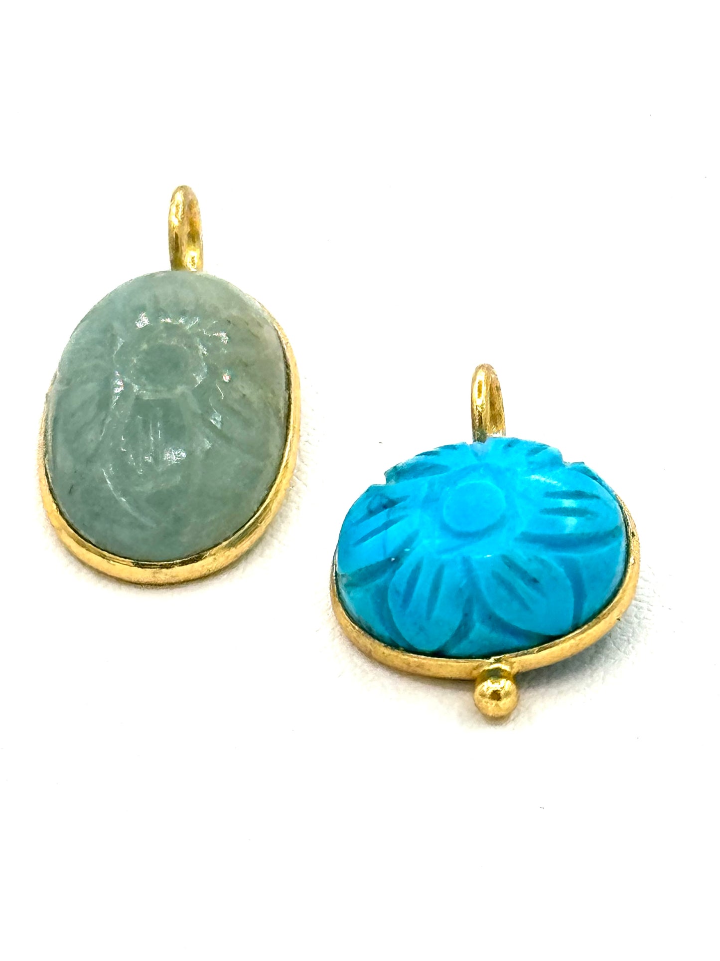 Les MUDITAS, pendentifs sacrés