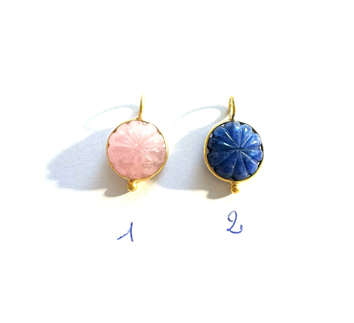 Les MUDITAS, pendentifs sacrés